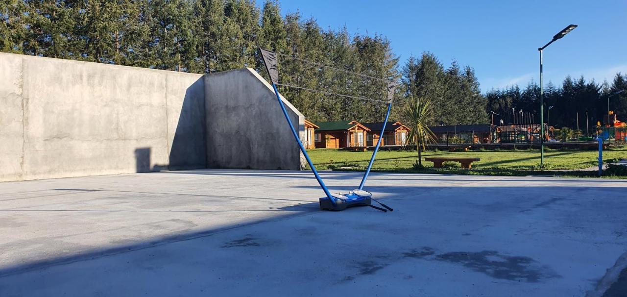 Cabanas, Canchas De Padel, Basquet, Voley, Juegos Infantiles Y Mas Holiday home